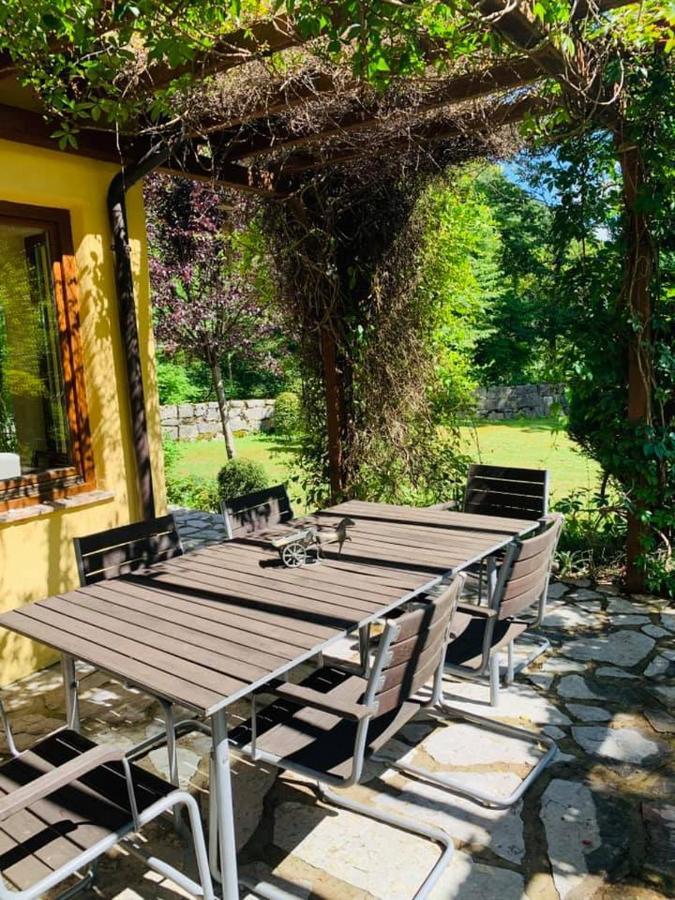 Hotel Pocitniska Hisa Lazar à Kobarid Extérieur photo