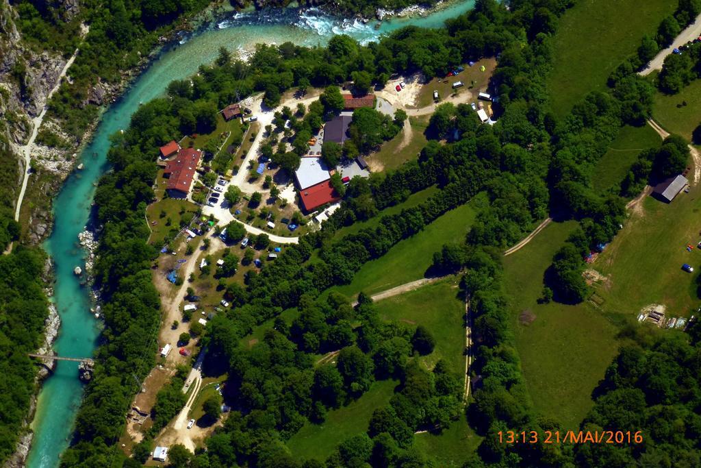 Hotel Pocitniska Hisa Lazar à Kobarid Extérieur photo
