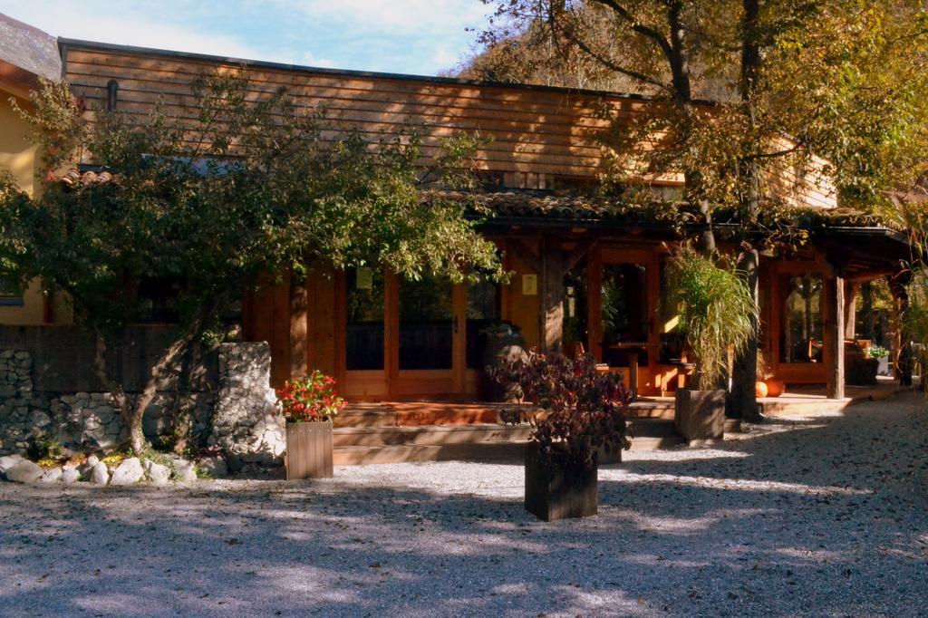 Hotel Pocitniska Hisa Lazar à Kobarid Extérieur photo