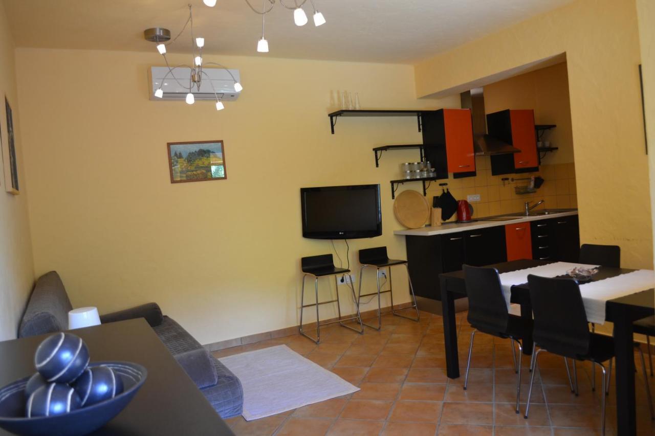 Hotel Pocitniska Hisa Lazar à Kobarid Extérieur photo
